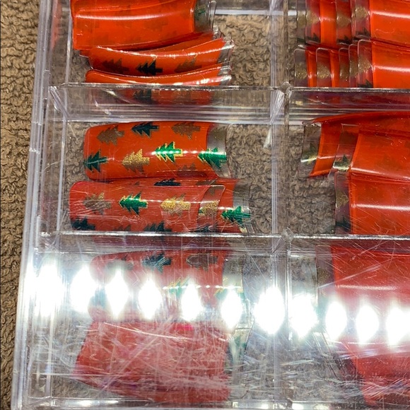 Nail tips - Picture 2 of 2